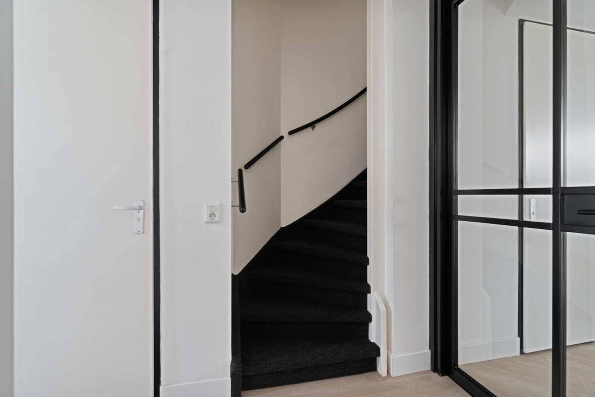 Tussenwoning te koop: Bruinissestraat 7, Rotterdam