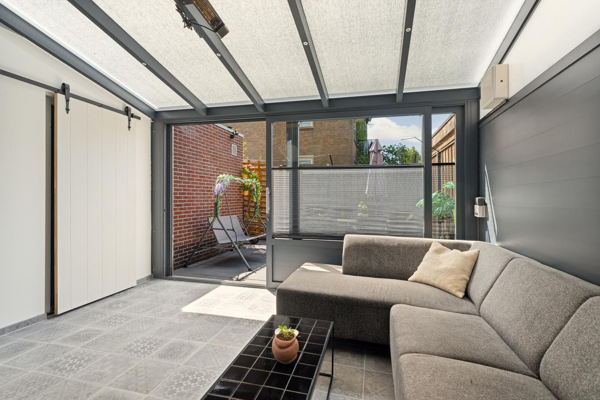 Tussenwoning te koop: Bruinissestraat 7, Rotterdam