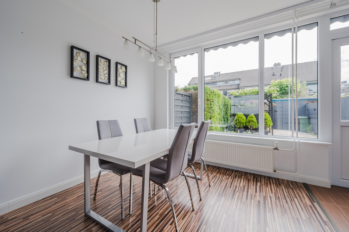 Tussenwoning te koop: Meteoorlaan 7, Alphen Aan Den Rijn