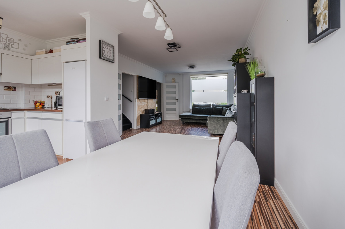 Tussenwoning te koop: Meteoorlaan 7, Alphen Aan Den Rijn