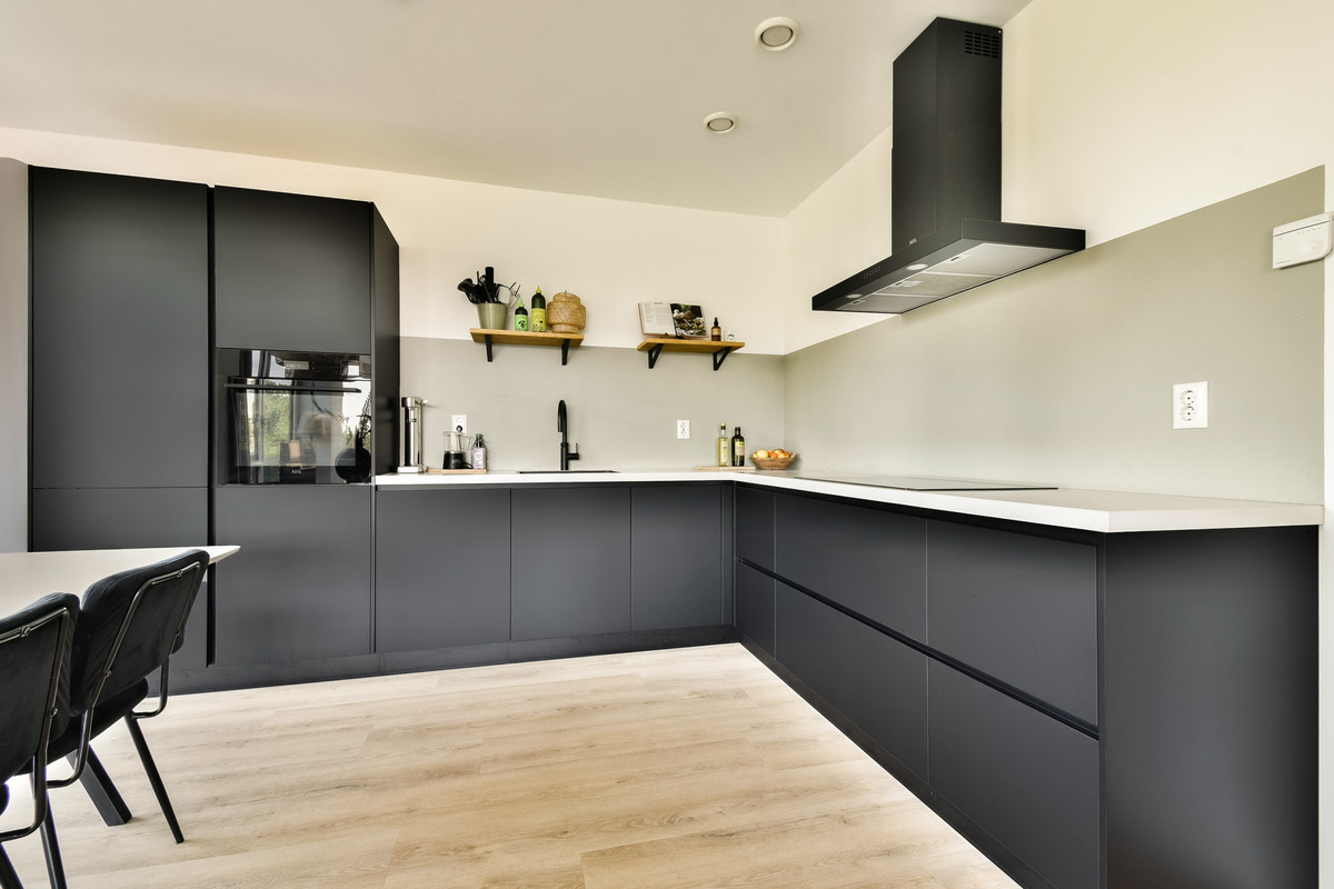 Appartement te koop: Ananasweg 82, Leiden
