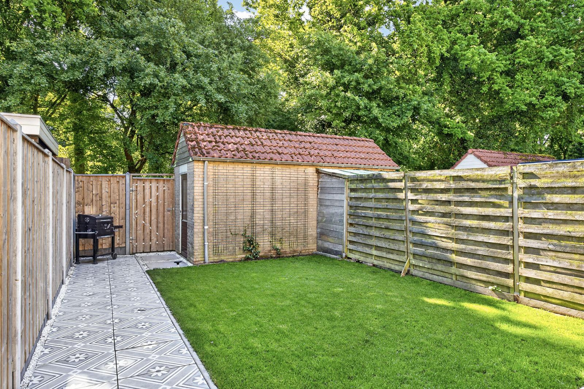 Tussenwoning te koop: Alkmaarsingel 210, Arnhem