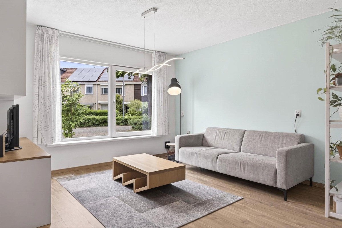 Tussenwoning te koop: Alkmaarsingel 210, Arnhem