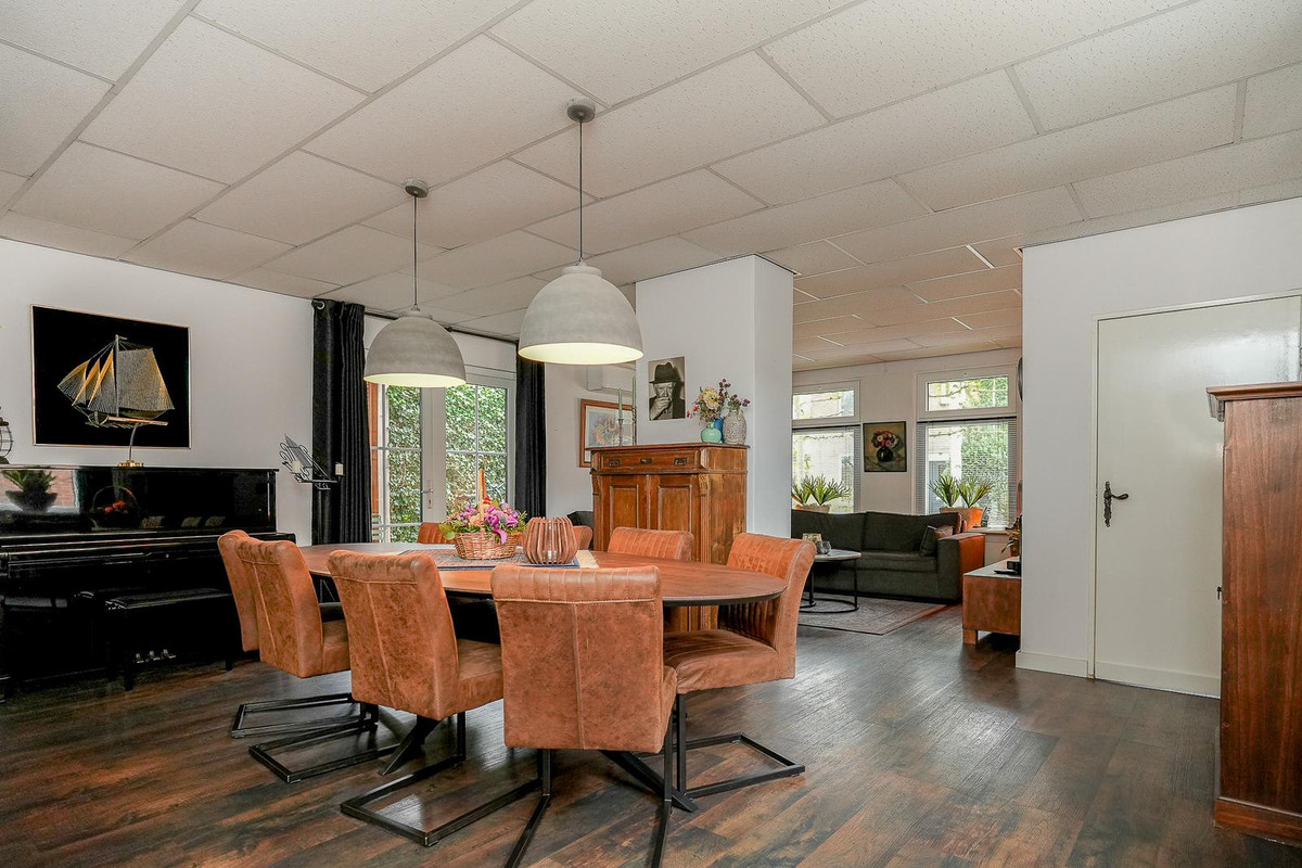Vrijstaande woning te koop: Tuinderslaan 12, Ede