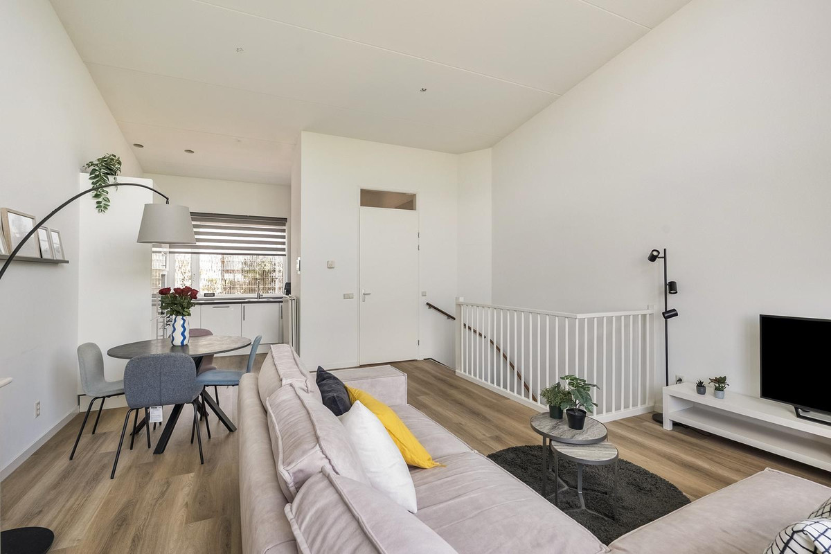 Appartement te koop: Konijnenburg 19, Barendrecht