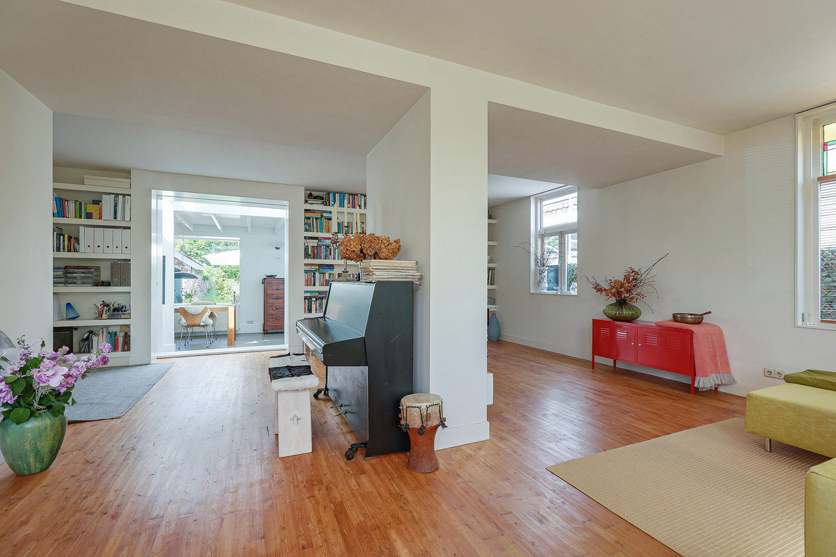 Vrijstaande woning te koop: Van Beekstraat 69, Landsmeer