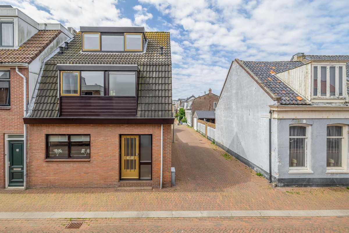 Woning te koop: 2e Vroonstraat 32, Den Helder