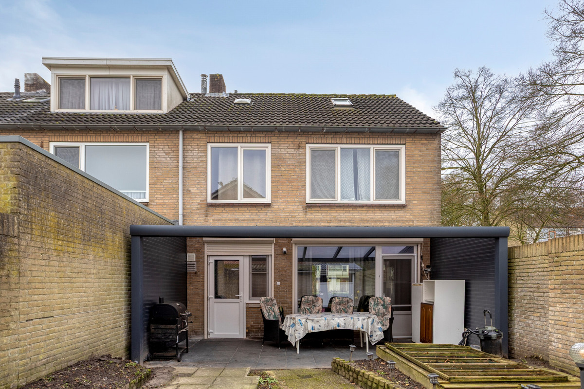 Hoekwoning te koop: Verdiplein 44, Tilburg