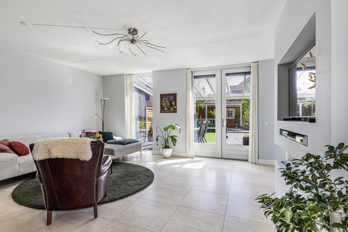 Tussenwoning te koop: Hoogheemraadstraat 7, Rotterdam