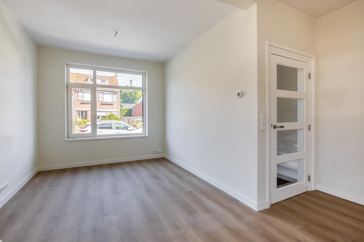 Twee-onder-één-kap te koop: Maasstraat 21, Steyl