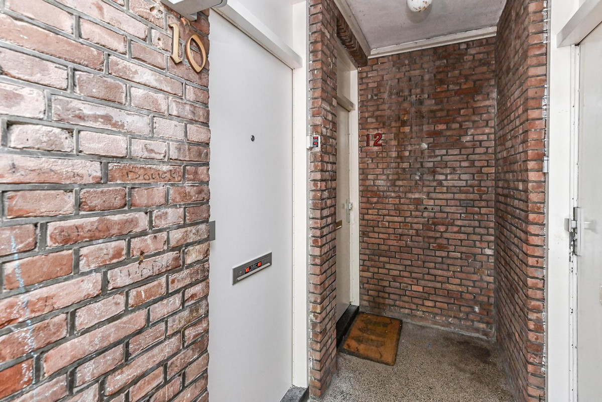Appartement te koop: Van Zeggelenlaan 10, 'S-Gravenhage