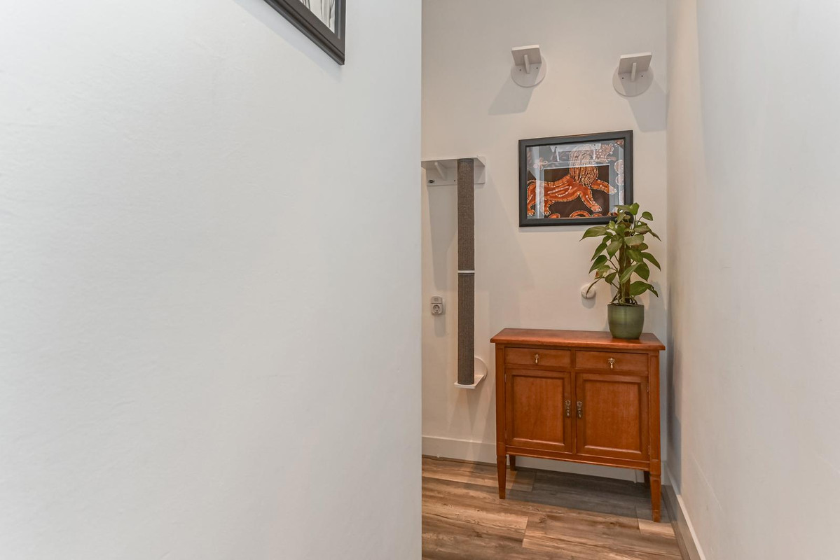 Appartement te koop: Van Zeggelenlaan 10, 'S-Gravenhage