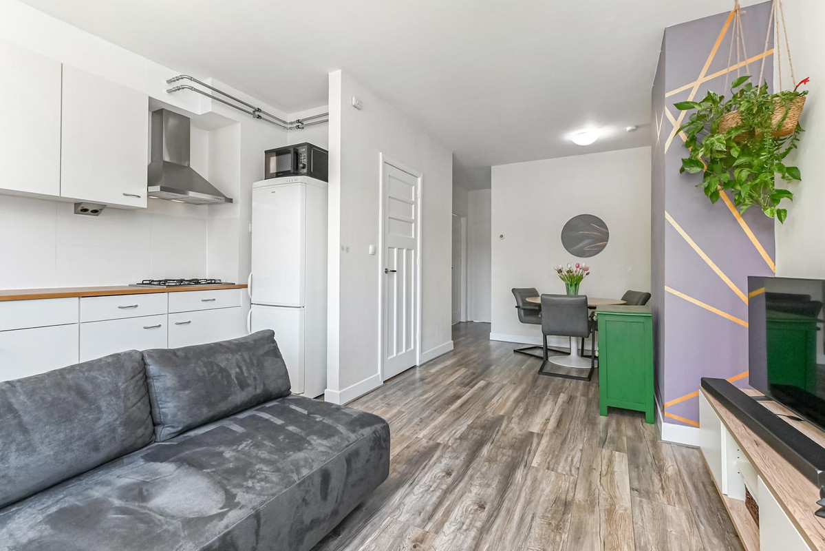 Appartement te koop: Van Zeggelenlaan 10, 'S-Gravenhage