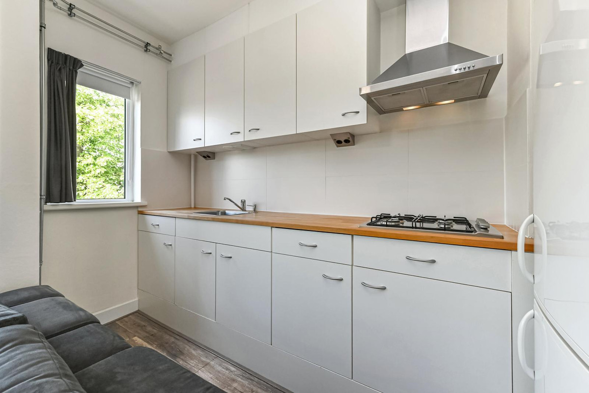 Appartement te koop: Van Zeggelenlaan 10, 'S-Gravenhage