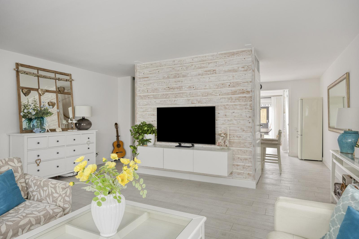 Hoekwoning te koop: Sneekstraat 43, Tilburg