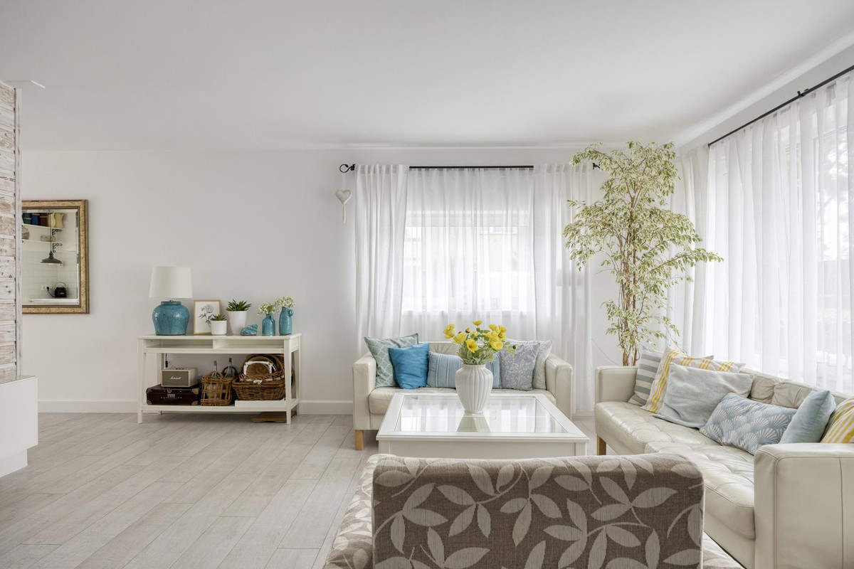 Hoekwoning te koop: Sneekstraat 43, Tilburg