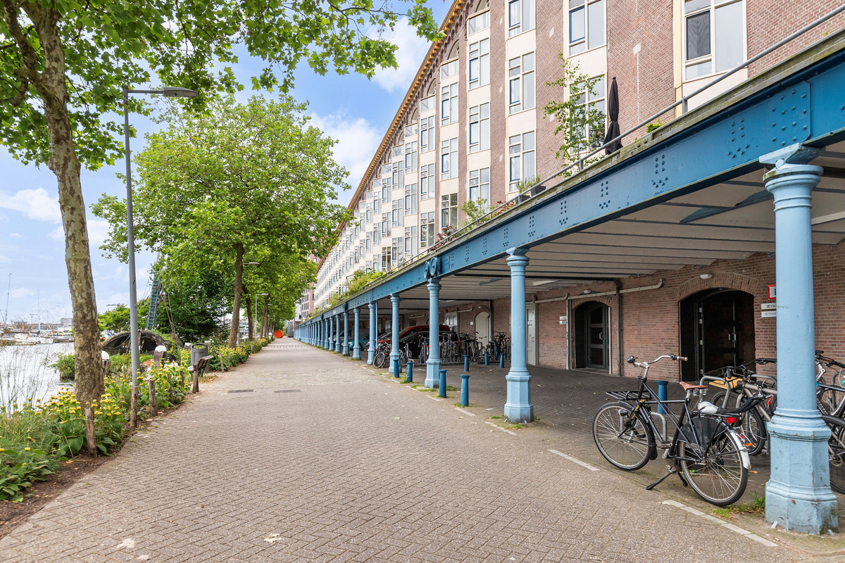 Appartement te koop: Zeeburgerkade 588, Amsterdam