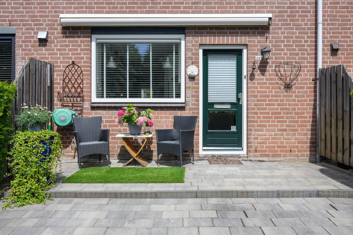 Tussenwoning te koop: Belter Wijdestraat 29, Almere