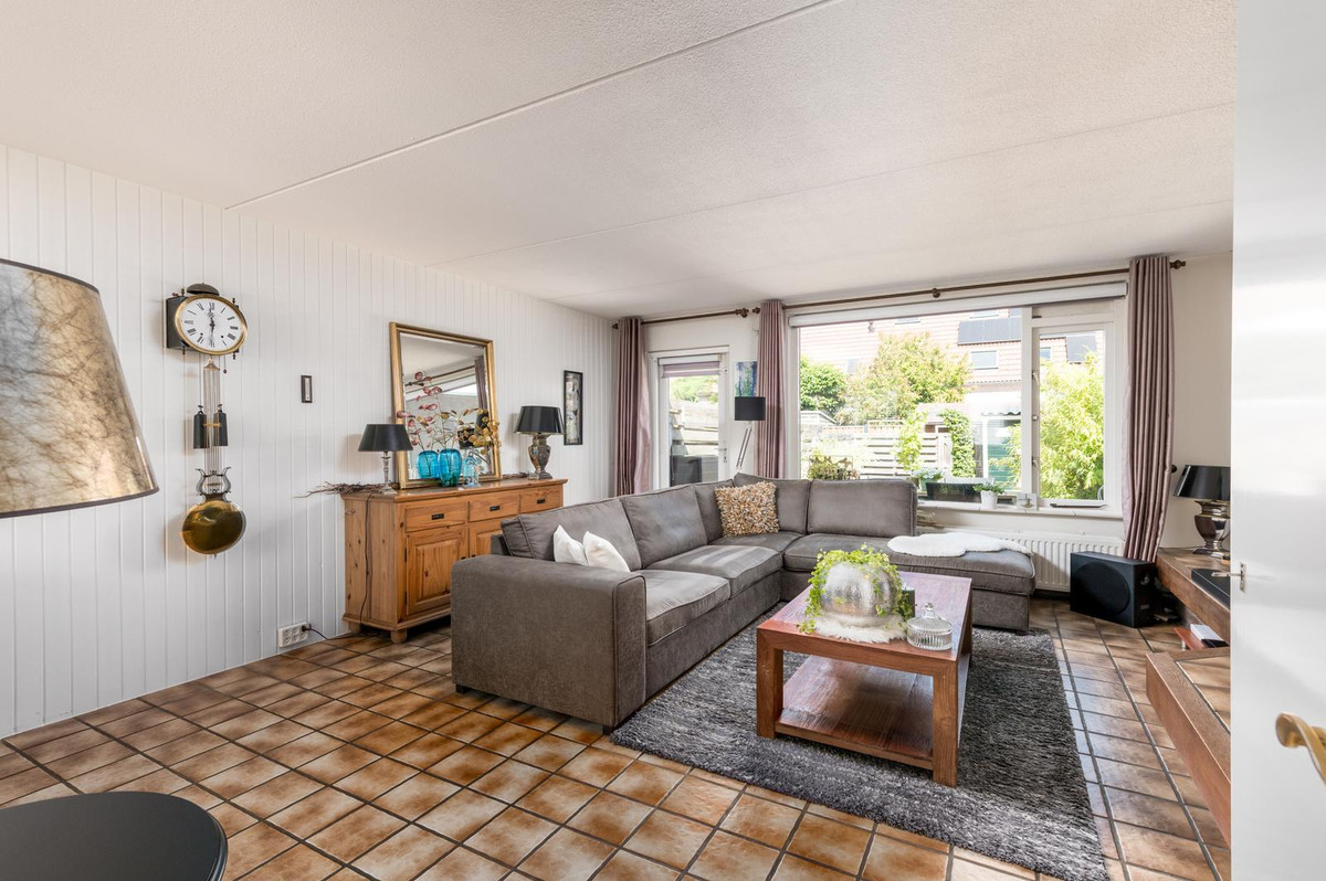 Tussenwoning te koop: Belter Wijdestraat 29, Almere