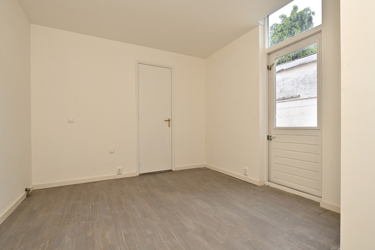 Tussenwoning te koop: Koning Willem II straat 38, Bergen Op Zoom