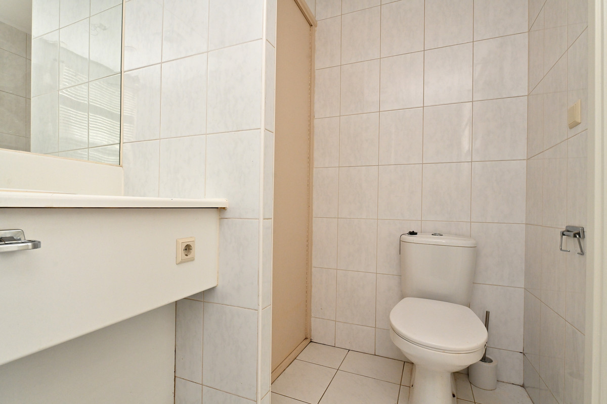 Tussenwoning te koop: Koning Willem II straat 38, Bergen Op Zoom
