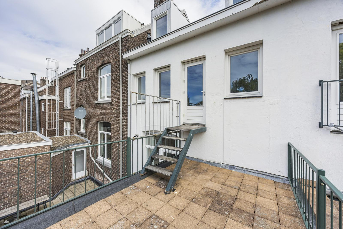 Appartement te koop: Koningin Emmaplein 13C, Maastricht