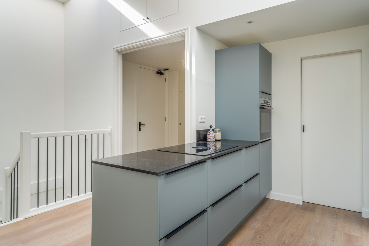 Appartement te huur: Gevers Deynootstraat 94A, 'S-Gravenhage