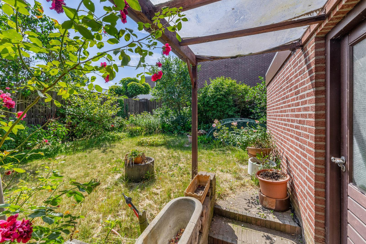 Tussenwoning te koop: Industriestraat 54, Tegelen