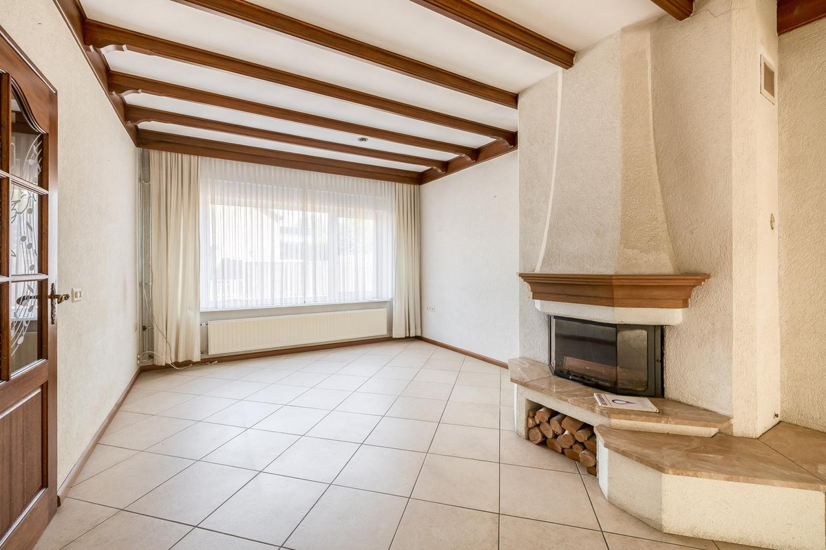 Tussenwoning te koop: Industriestraat 54, Tegelen