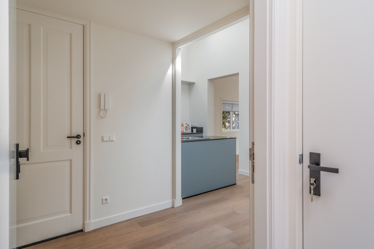 Appartement te huur: Gevers Deynootstraat 94A, 'S-Gravenhage