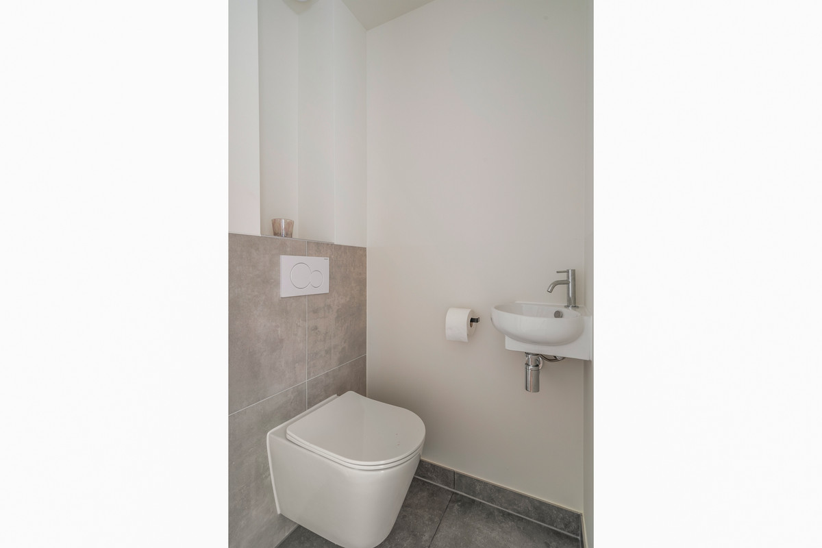 Appartement te huur: Gevers Deynootstraat 94A, 'S-Gravenhage