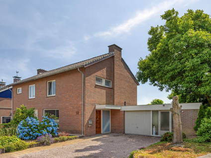 Molenweg 11