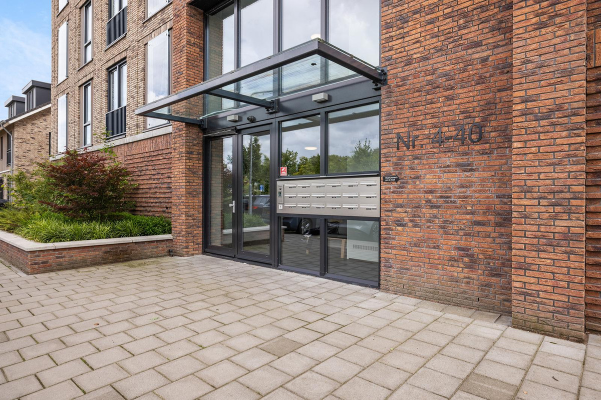 Appartement te koop: Van der Steenhovenplein 14, Dordrecht