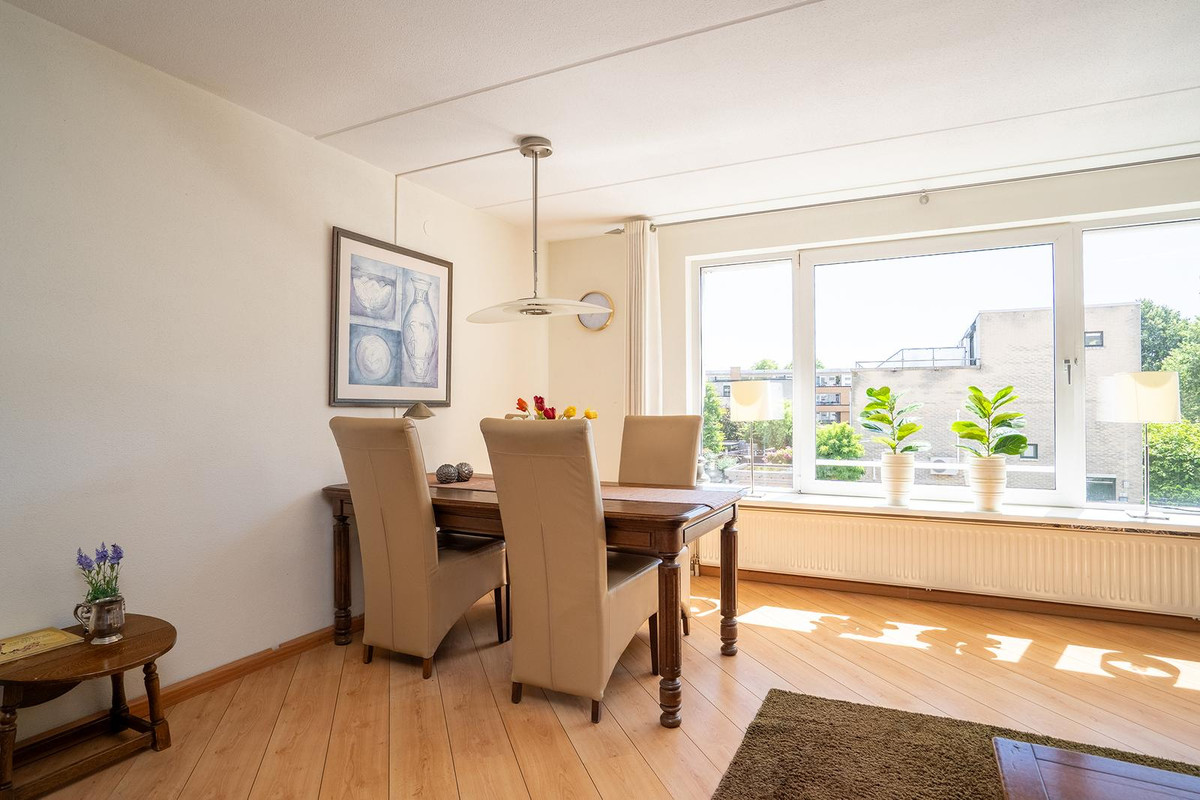 Appartement te koop: Kleine Houtstraat 131, Enschede