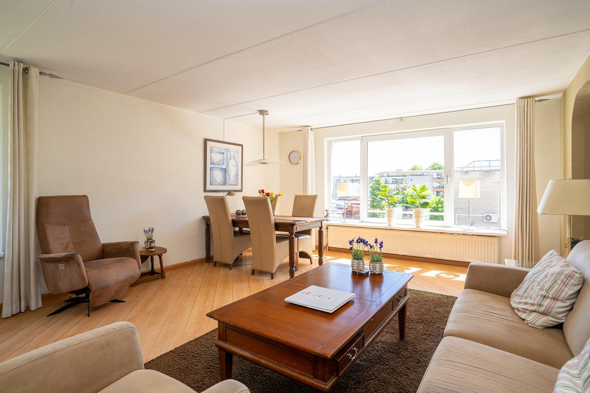 Appartement te koop: Kleine Houtstraat 131, Enschede