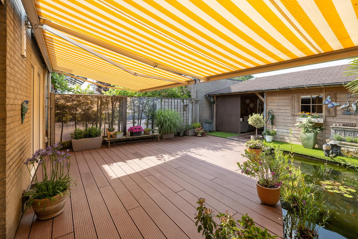 Tussenwoning te koop: Verdistraat 8, Almere