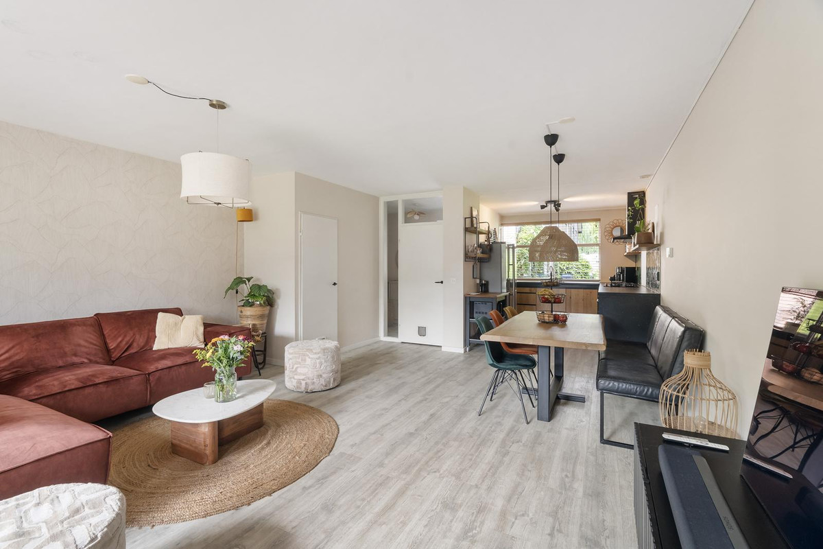 Hoekwoning te koop: Braambes 11, Leiden