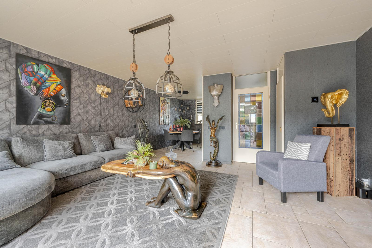 Tussenwoning te koop: Iependaal 32, Rotterdam