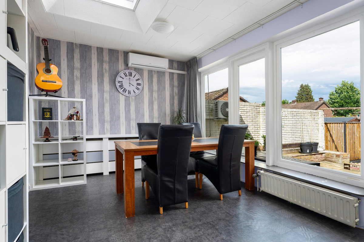 Tussenwoning te koop: Pastoor Savelbergstraat 4, Brunssum