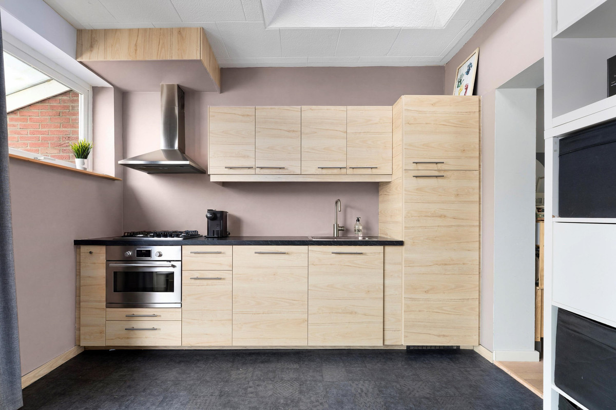 Tussenwoning te koop: Pastoor Savelbergstraat 4, Brunssum