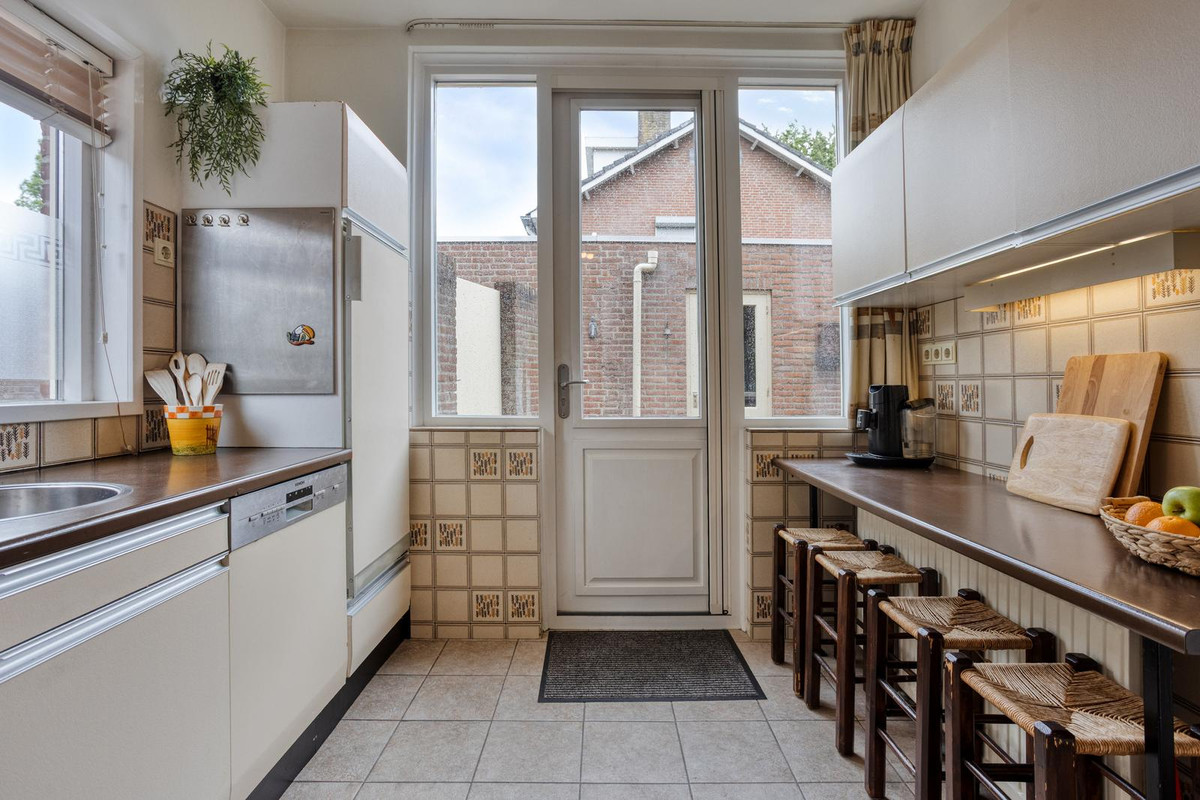 Vrijstaande woning te koop: St. Willibrordusstraat 8C, Berghem