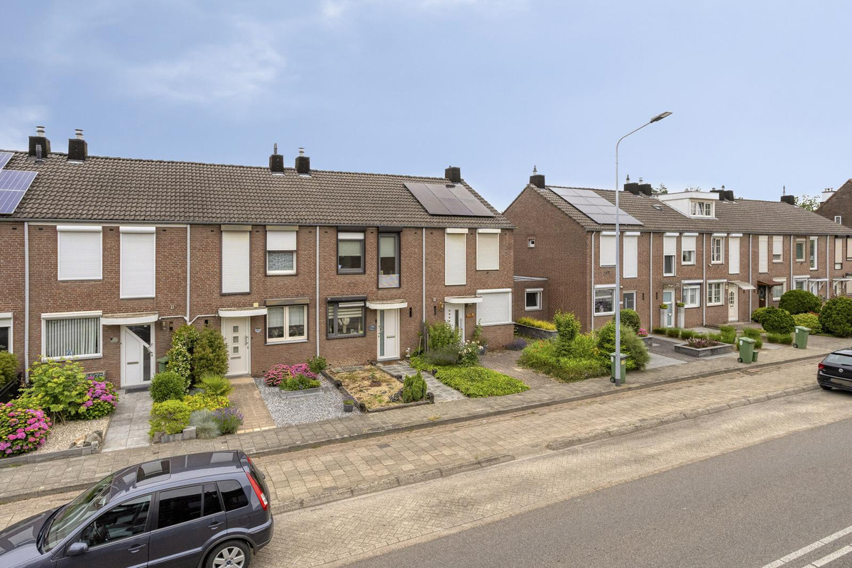 Tussenwoning te koop: Meerssenerweg 136B, Maastricht
