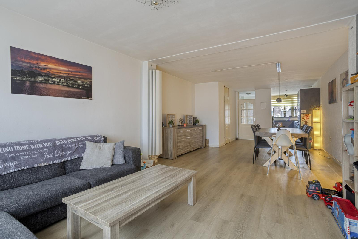 Tussenwoning te koop: Meerssenerweg 136B, Maastricht