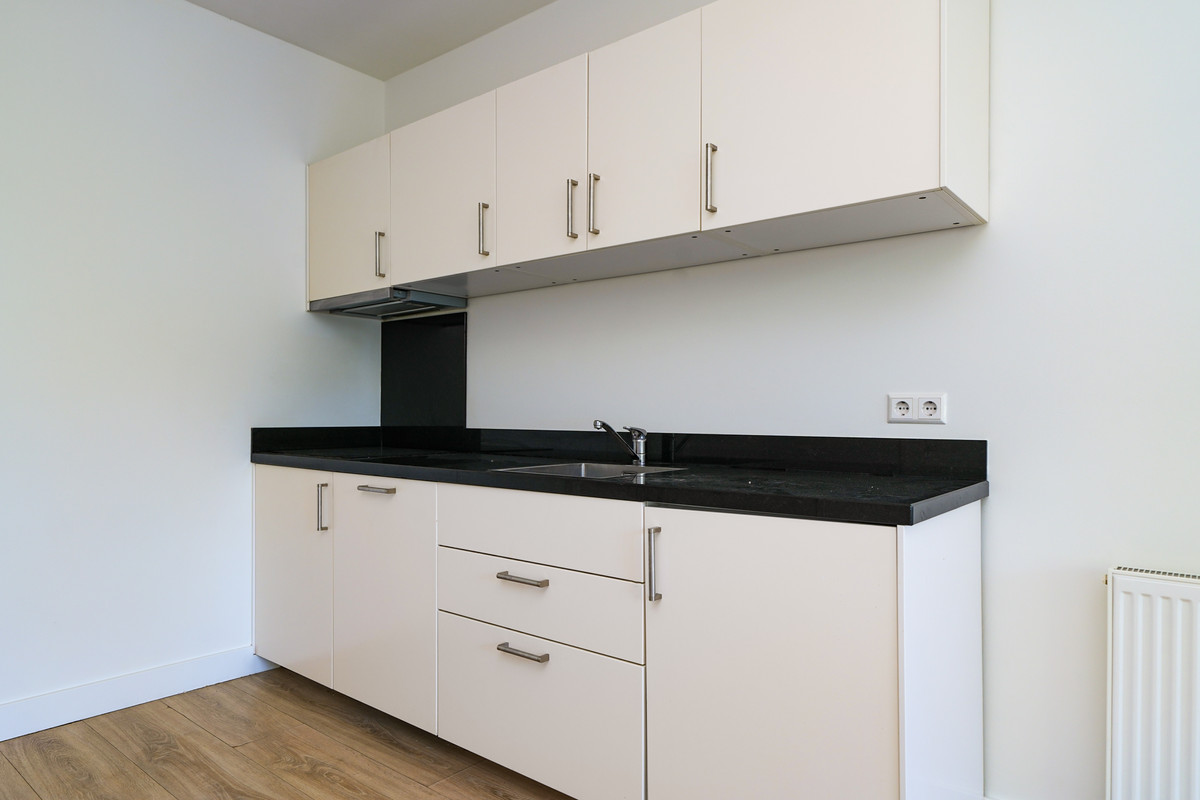 Appartement te koop: Schoonderloostraat 227, Rotterdam