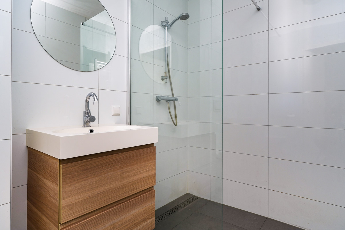 Appartement te koop: Schoonderloostraat 227, Rotterdam
