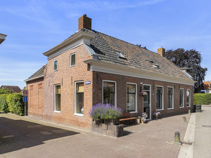 Hoofdstraat 13