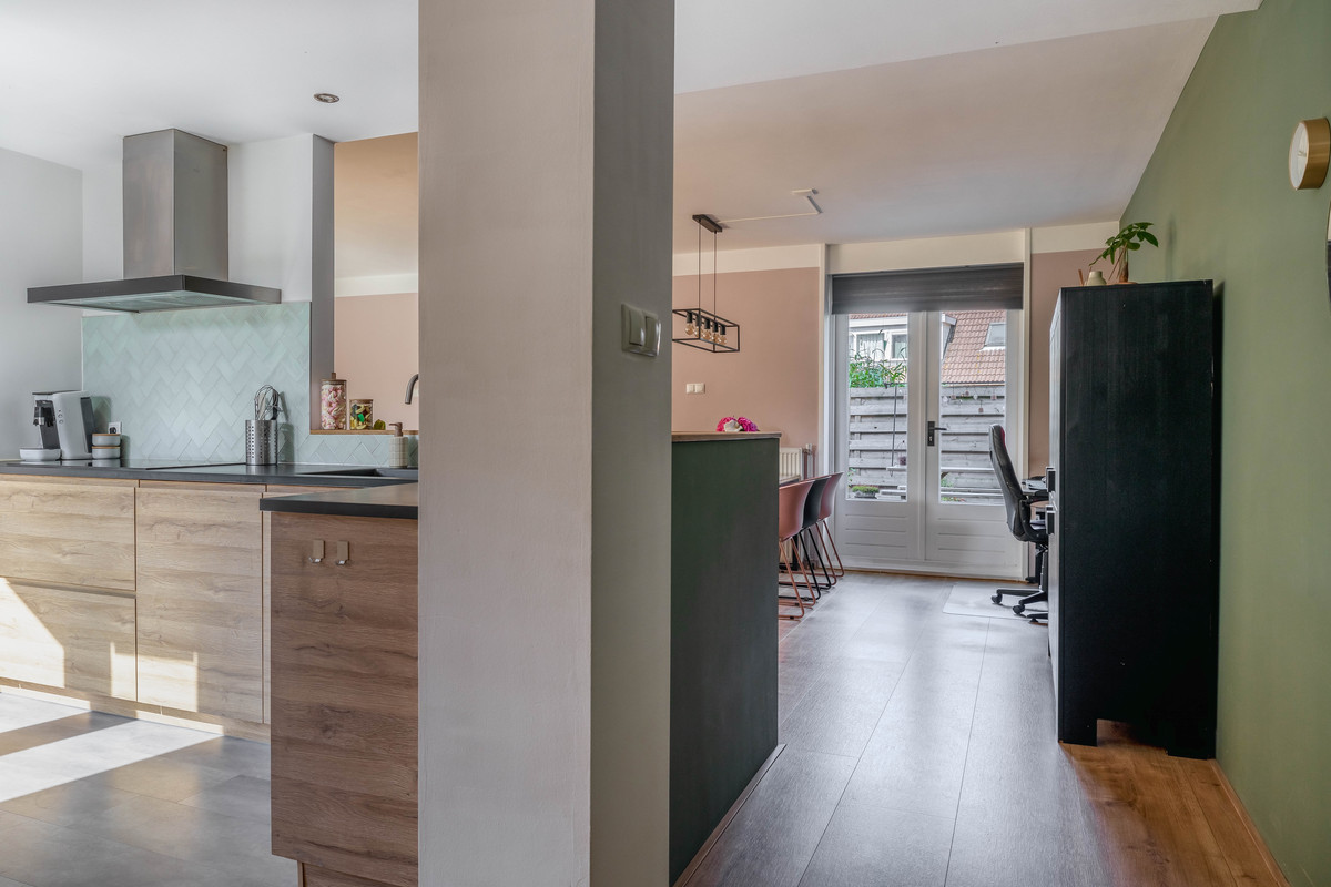 Hoekwoning te koop: Zwaluw 56, Hoogvliet Rotterdam