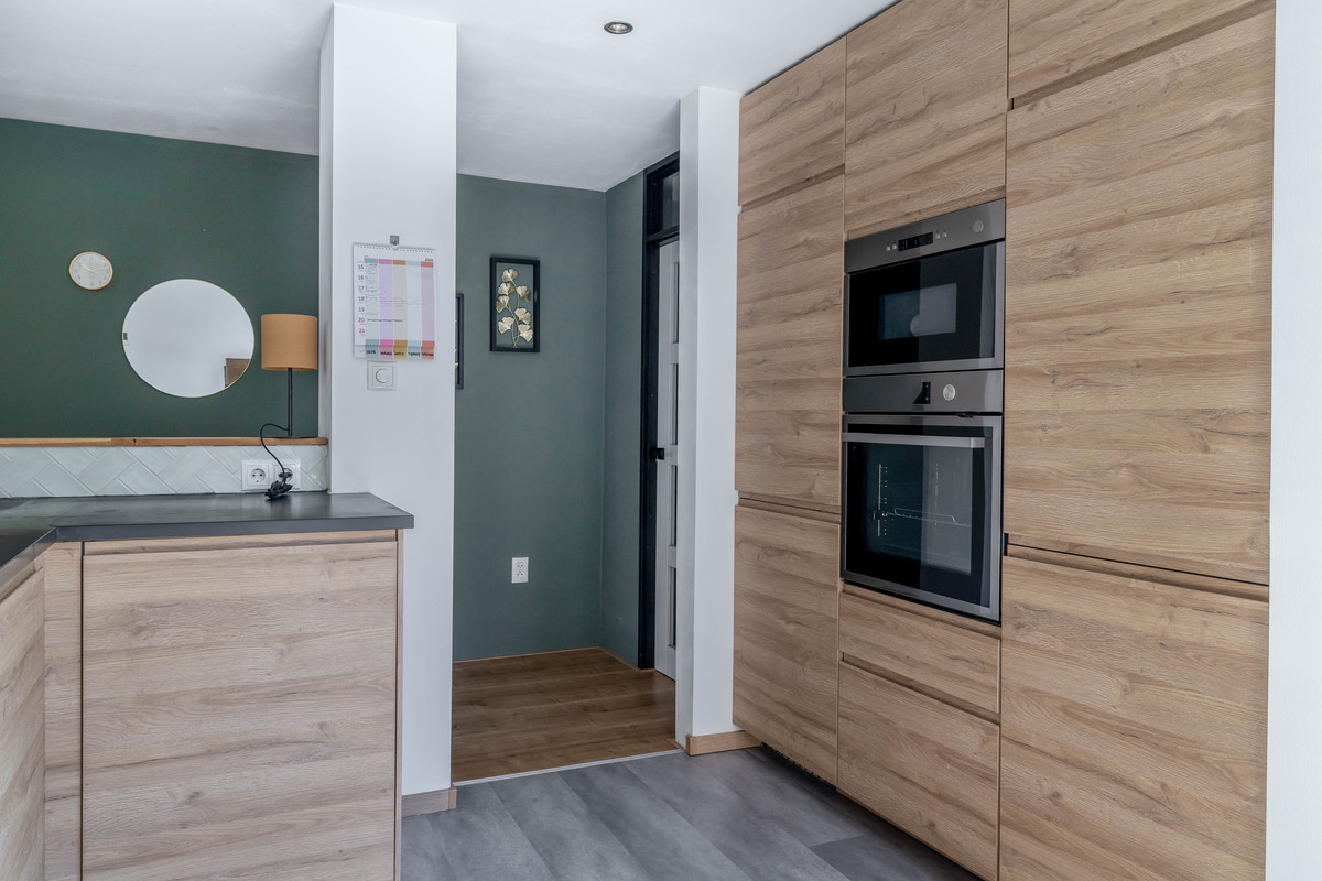 Hoekwoning te koop: Zwaluw 56, Hoogvliet Rotterdam