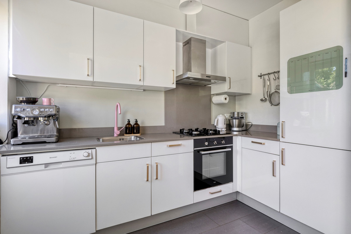 Tussenwoning te koop: Margrietstraat 15, Arnhem