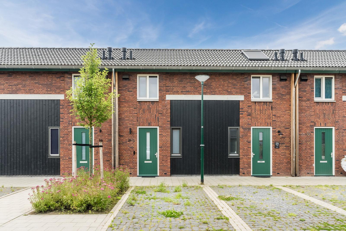 Tussenwoning te koop: Baarsakker 21, Erp